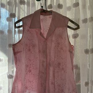 Women’s sleeveless button down linen shirt - light pink- Size - M